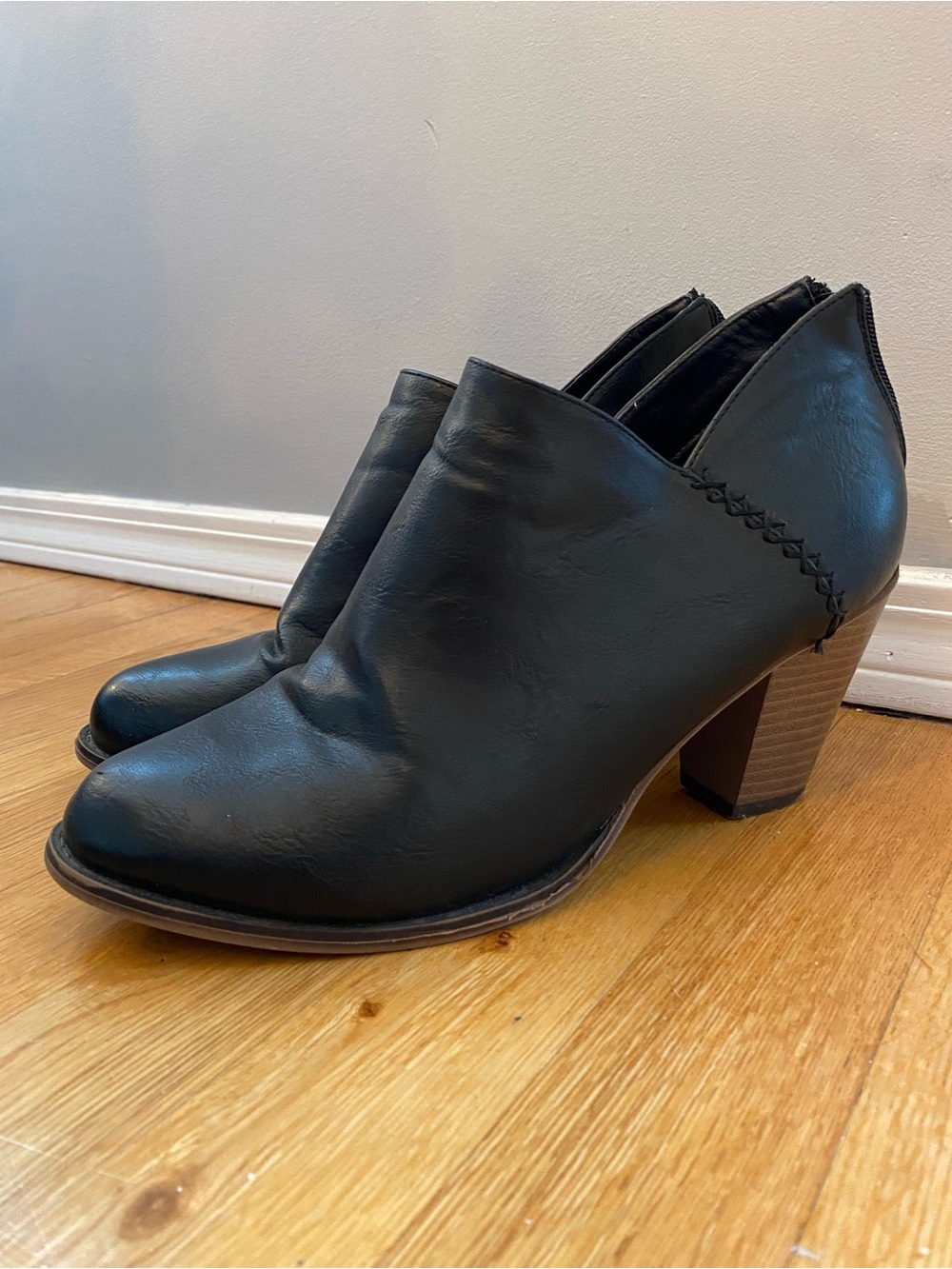 Women's Black Leather Block Heel Ankle Booties